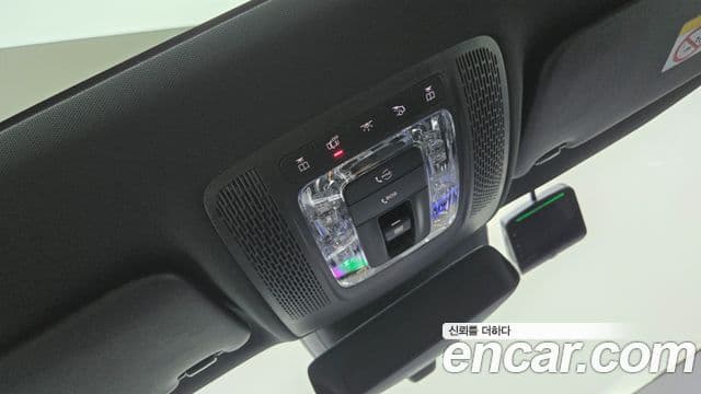 Mercedes-Benz CLA-Class 2025 — Фото 17/20