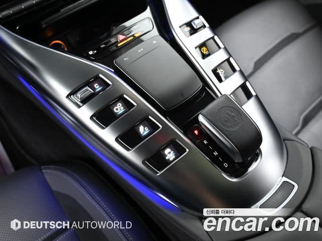 Mercedes-Benz AMG GT 2021 — ფოტო 7/20