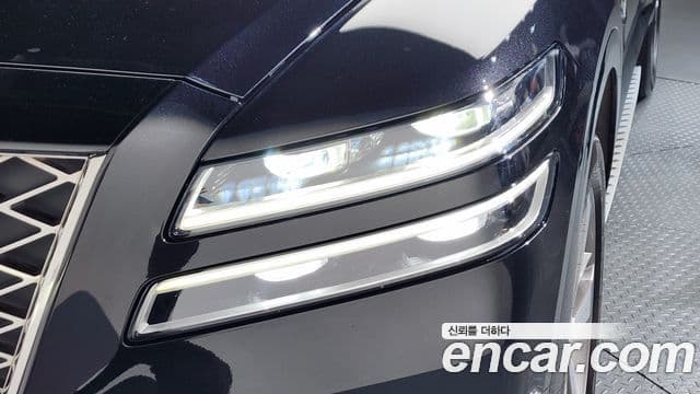 Genesis GV80 2021 — Photo 29/36