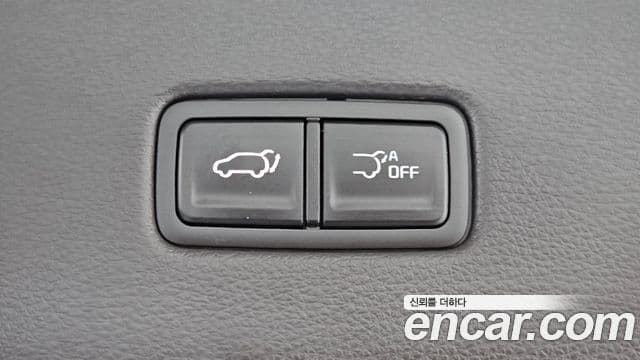 Kia Carnival 2025 — Şəkil 17/20