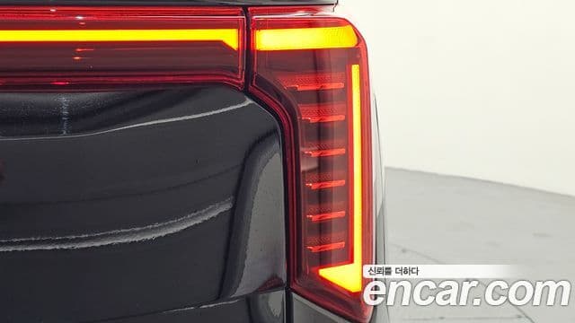 Kia Carnival 2025 — Photo 31/34