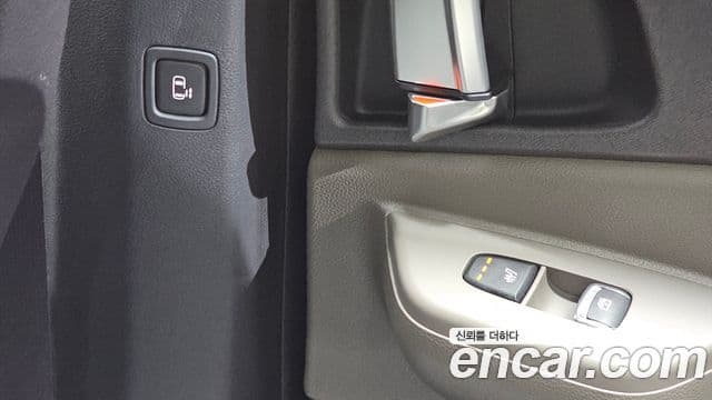 Kia Carnival 2025 — Photo 34/34