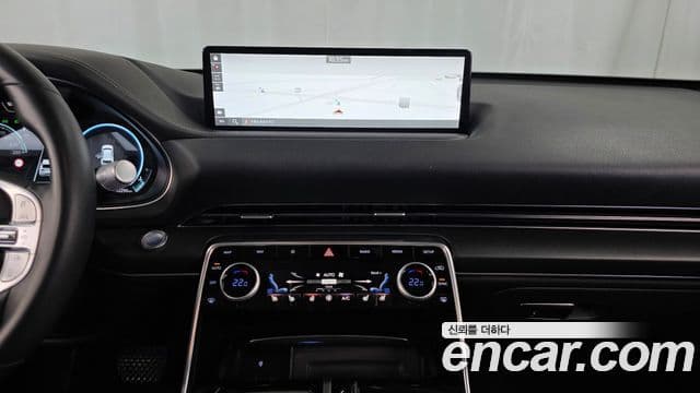 Genesis GV80 2021 — ფოტო 14/20