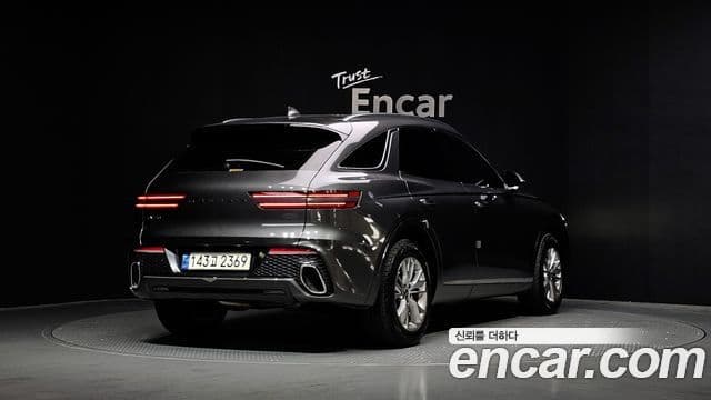 Genesis GV70 2021 — Şəkil 2/20