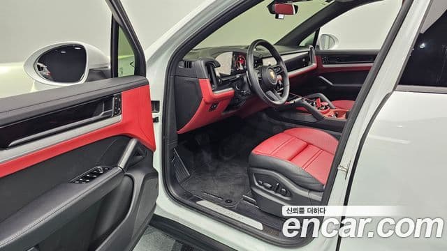 Porsche Cayenne 2025 — Şəkil 8/20