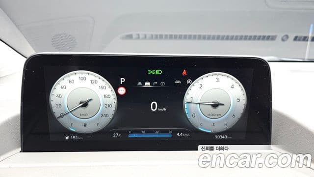 Hyundai Staria 2021 — Şəkil 8/20