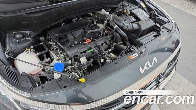 Kia Seltos 2024 — ფოტო 6/20