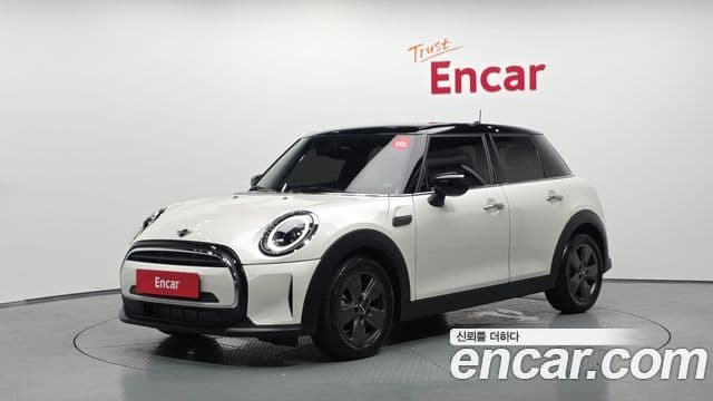 Mini Cooper 2023 — ფოტო 1/20