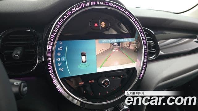 Mini Cooper 2023 — ფოტო 14/20