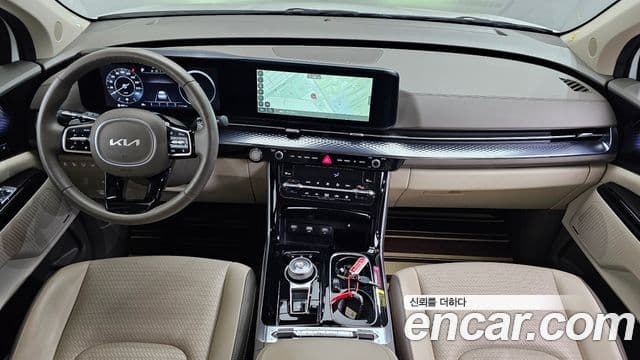 Kia Carnival 2023 — Şəkil 7/20