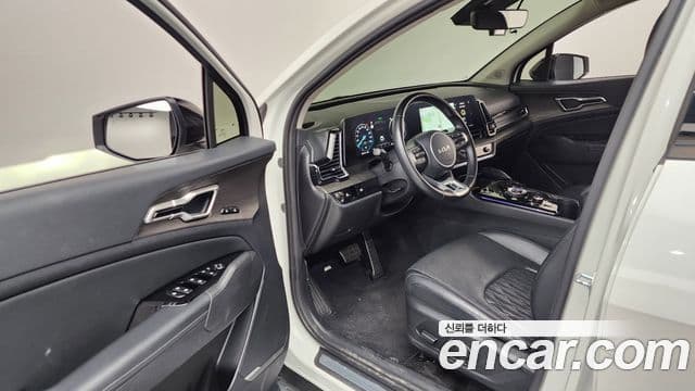 Kia Sportage 2022 — ფოტო 10/20