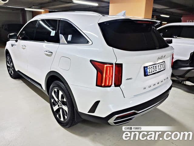 Kia Sorento 2021 — Фото 2/20