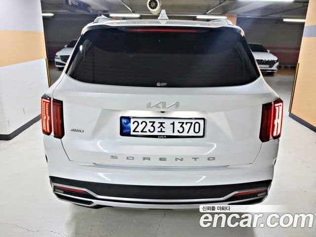 Kia Sorento 2021 — Фото 3/20