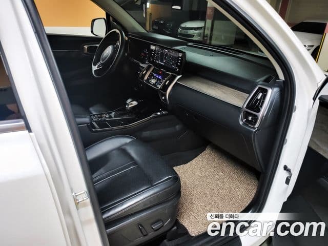 Kia Sorento 2021 — Фото 12/20