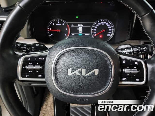 Kia Sorento 2021 — Фото 13/20