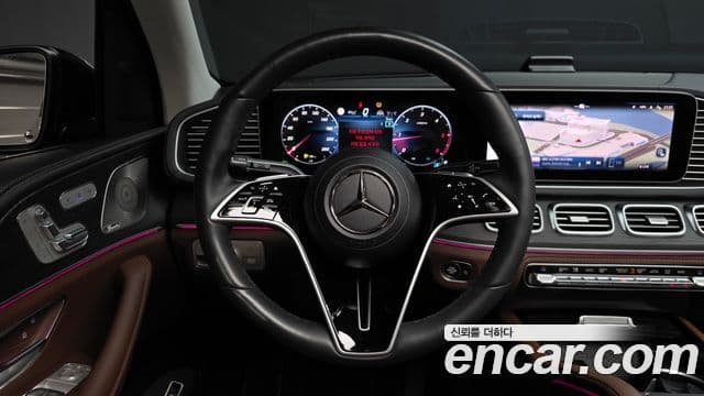 Mercedes-Benz GLE-Class 2023 — ფოტო 13/20