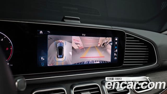 Mercedes-Benz GLE-Class 2023 — ფოტო 15/20