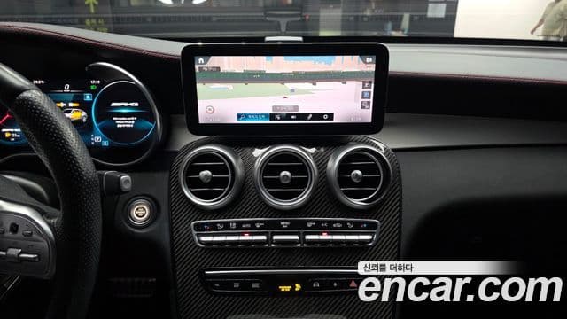 Mercedes-Benz GLC-Class 2021 — ფოტო 15/20