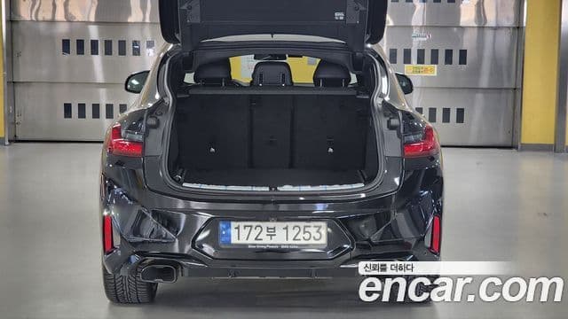BMW X4 2022 — Şəkil 19/20