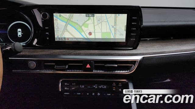 Kia K5 2021 — Şəkil 13/20