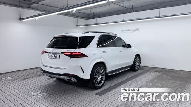 Mercedes-Benz GLE-Class 2024 — Şəkil 2/20