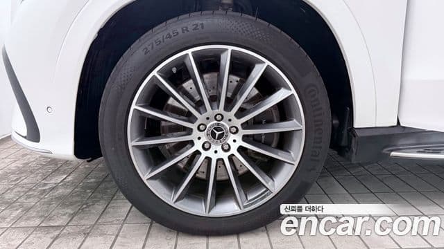 Mercedes-Benz GLE-Class 2024 — Şəkil 5/20