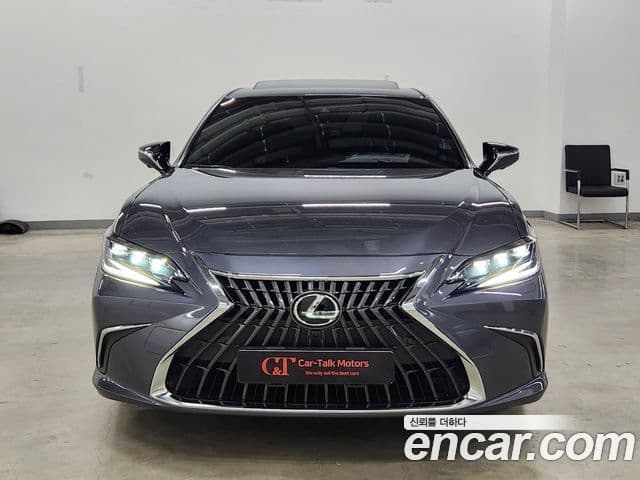 Lexus ES300h 2023 — ფოტო 20/20