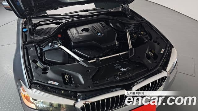 BMW 5 Series 2018 — Şəkil 6/20