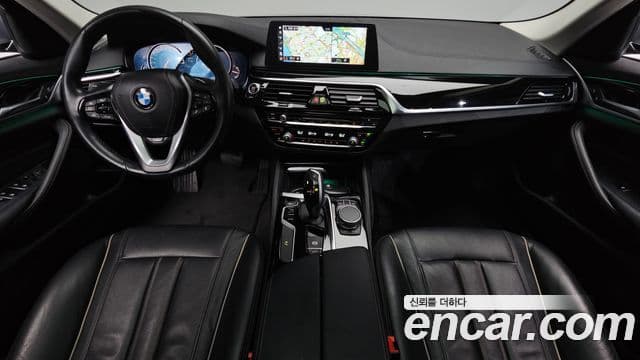 BMW 5 Series 2018 — Şəkil 7/20