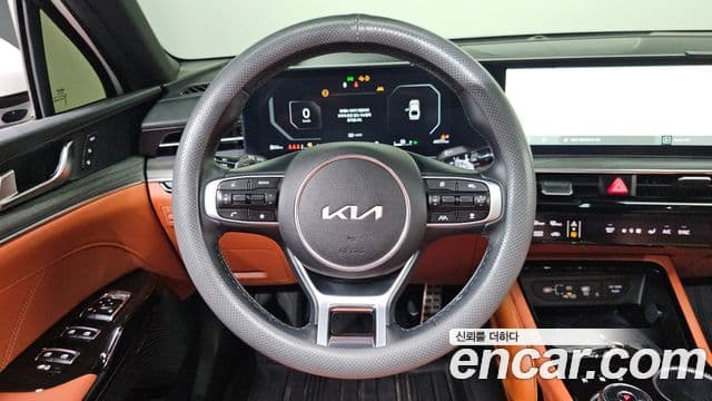 Kia K5 2024 — Şəkil 13/20