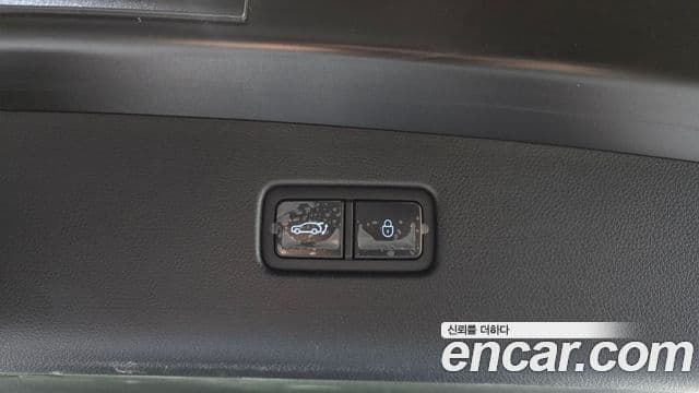 Genesis GV70 2024 — Şəkil 18/20