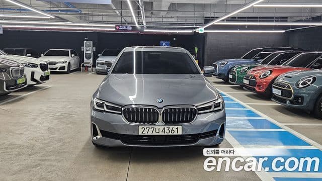 BMW 5 Series 2023 — ფოტო 2/20