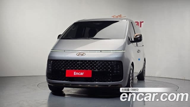 Hyundai Staria 2022 — Фото 3/20