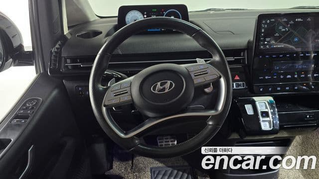 Hyundai Staria 2022 — Фото 14/20