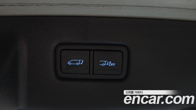Hyundai Staria 2022 — Фото 18/20