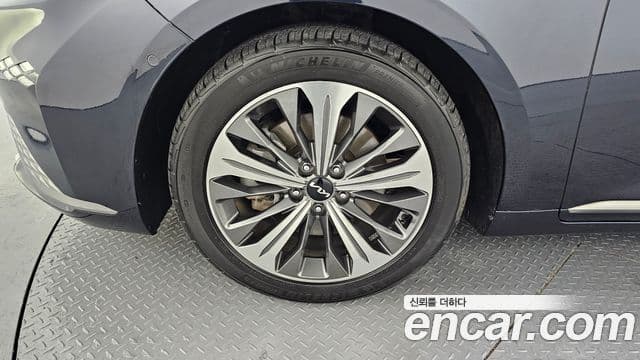 Kia K8 2022 — Şəkil 5/20