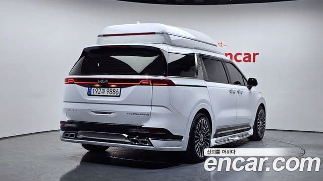 Kia Carnival 2023 — Şəkil 2/20