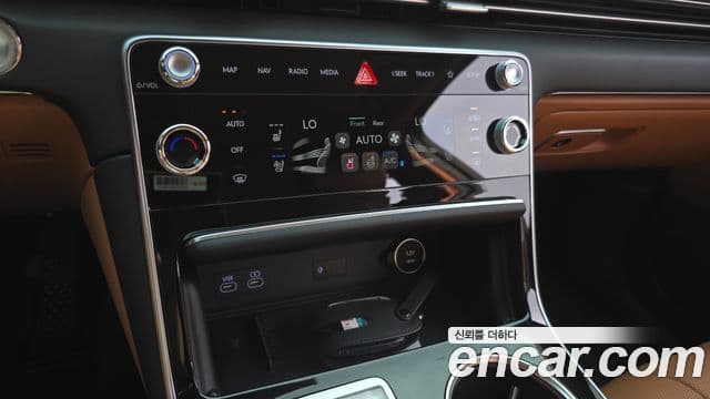 Genesis GV80 2026 — Photo 13/38