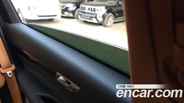 Genesis GV80 2026 — Photo 28/38