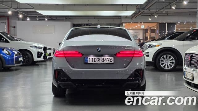 BMW 5 Series 2025 — ფოტო 3/11