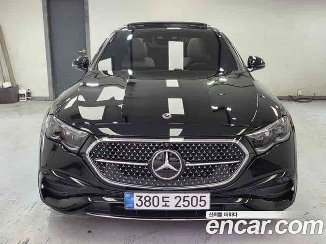 Mercedes-Benz E-Class 2025 — ფოტო 9/20