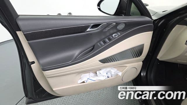 Genesis G80 2022 — Şəkil 24/36