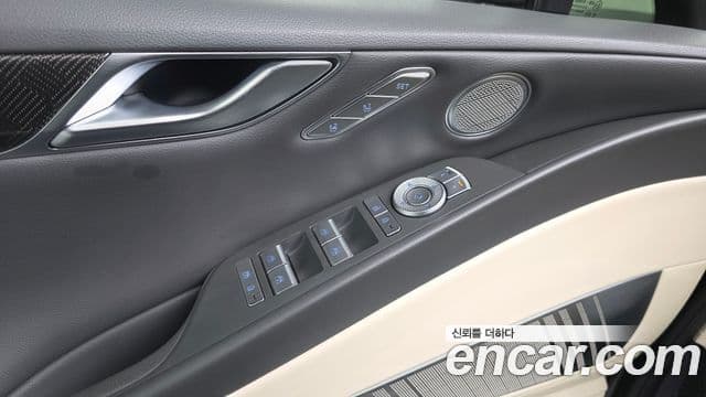 Genesis G80 2022 — Şəkil 29/36