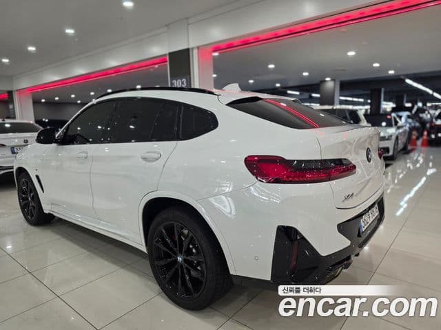 BMW X4 2025 — ფოტო 4/16