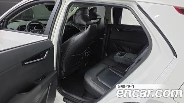 Kia Niro 2022 — Şəkil 11/20