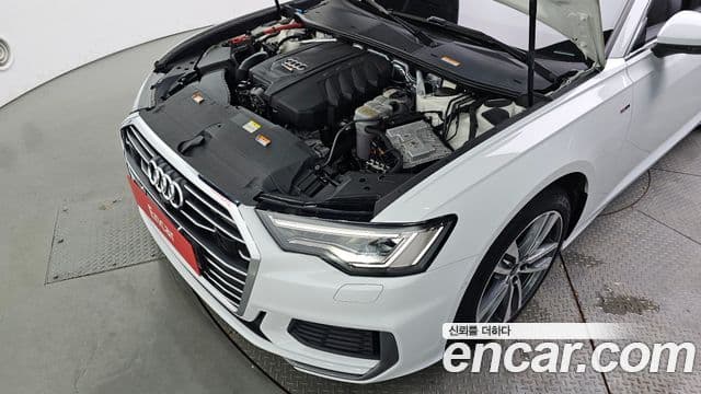 Audi A6 2021 — ფოტო 6/20