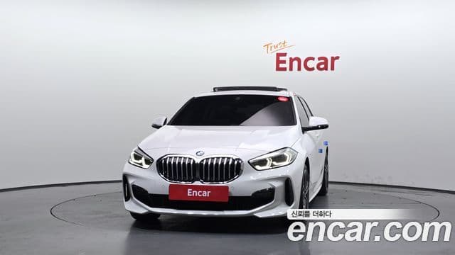 BMW 1 Series 2022 — Şəkil 3/20