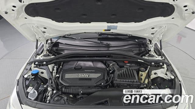 BMW 1 Series 2022 — Şəkil 6/20
