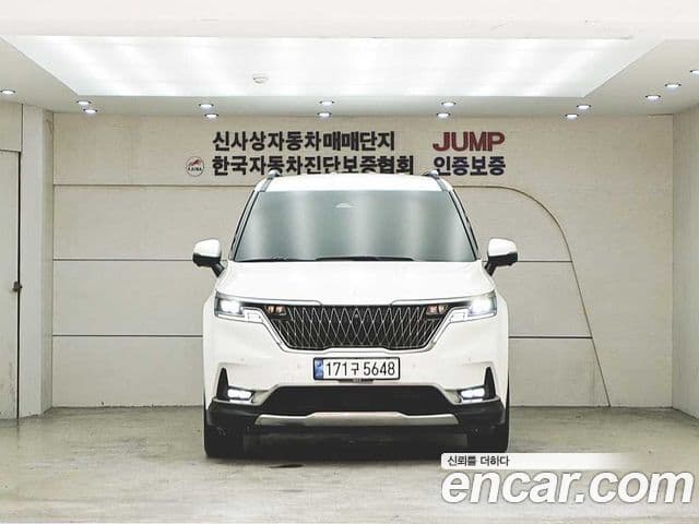 Kia Carnival 2023 — ფოტო 1/20