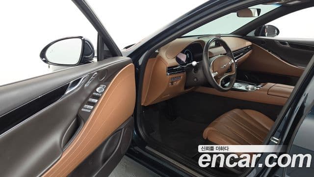 Genesis Electrified G80 2021 — Şəkil 10/20
